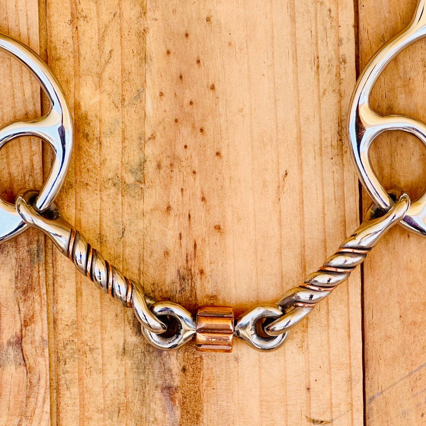 Dustybutts ‘Mickey’ Locked Snaffle Bit