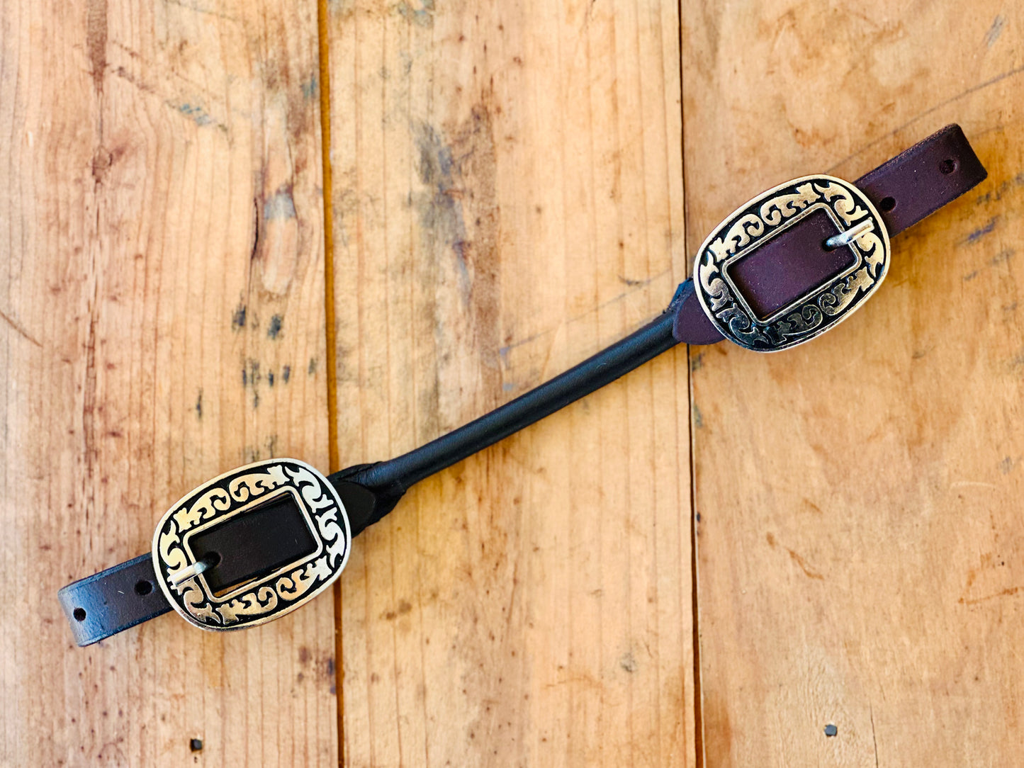 Dustybutts Rolled Leather Curb Strap With Floral Engraved Buckle
