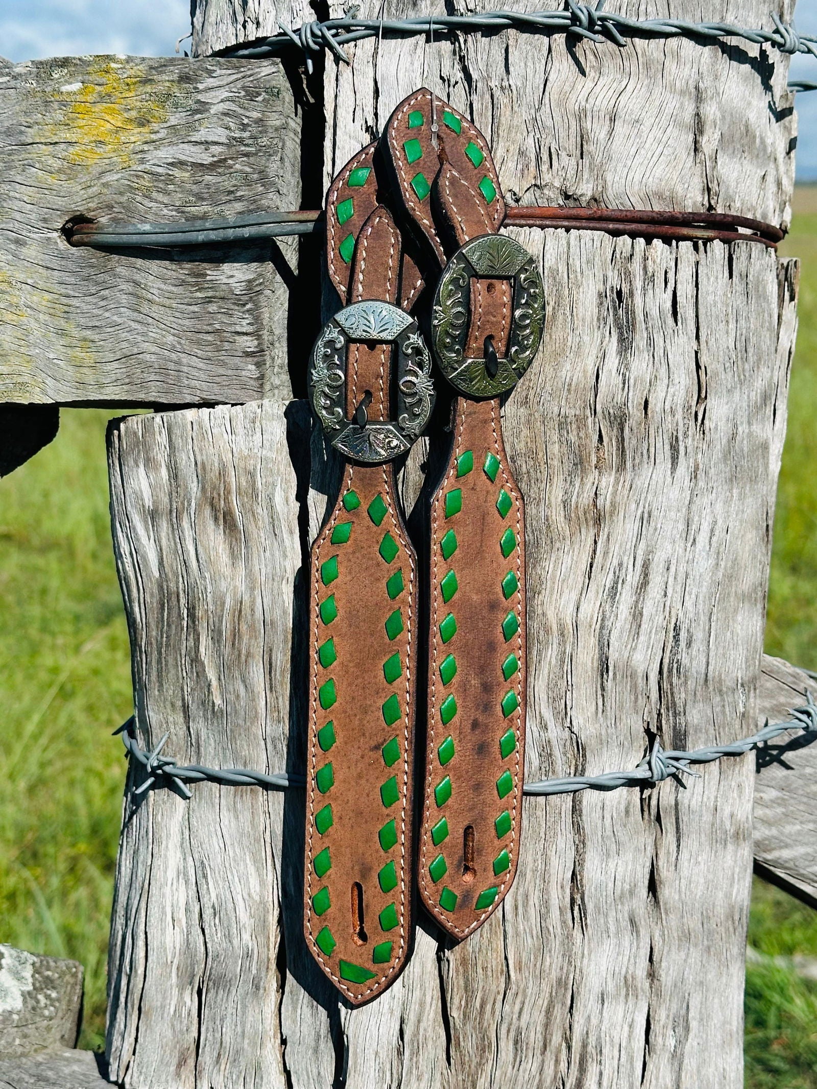 Harness Leather Spur Straps With Buckstitch - Dustybutts Australia