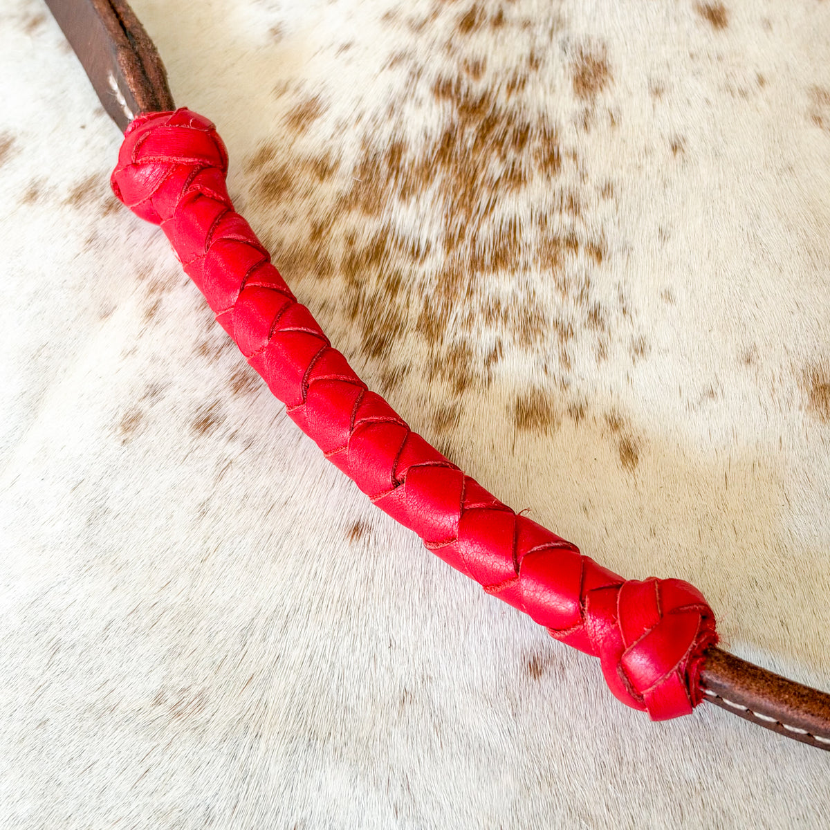 Dustybutts Rolled Harness Braided Leather Quirt / Red