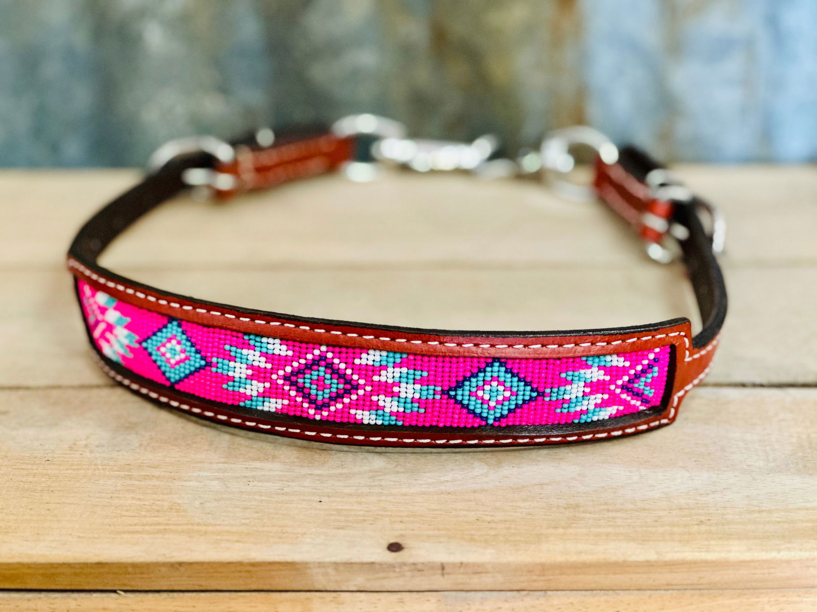 Medium Leather Wither Strap With Pink Beaded Navajo Inlay - Dustybutts Australia