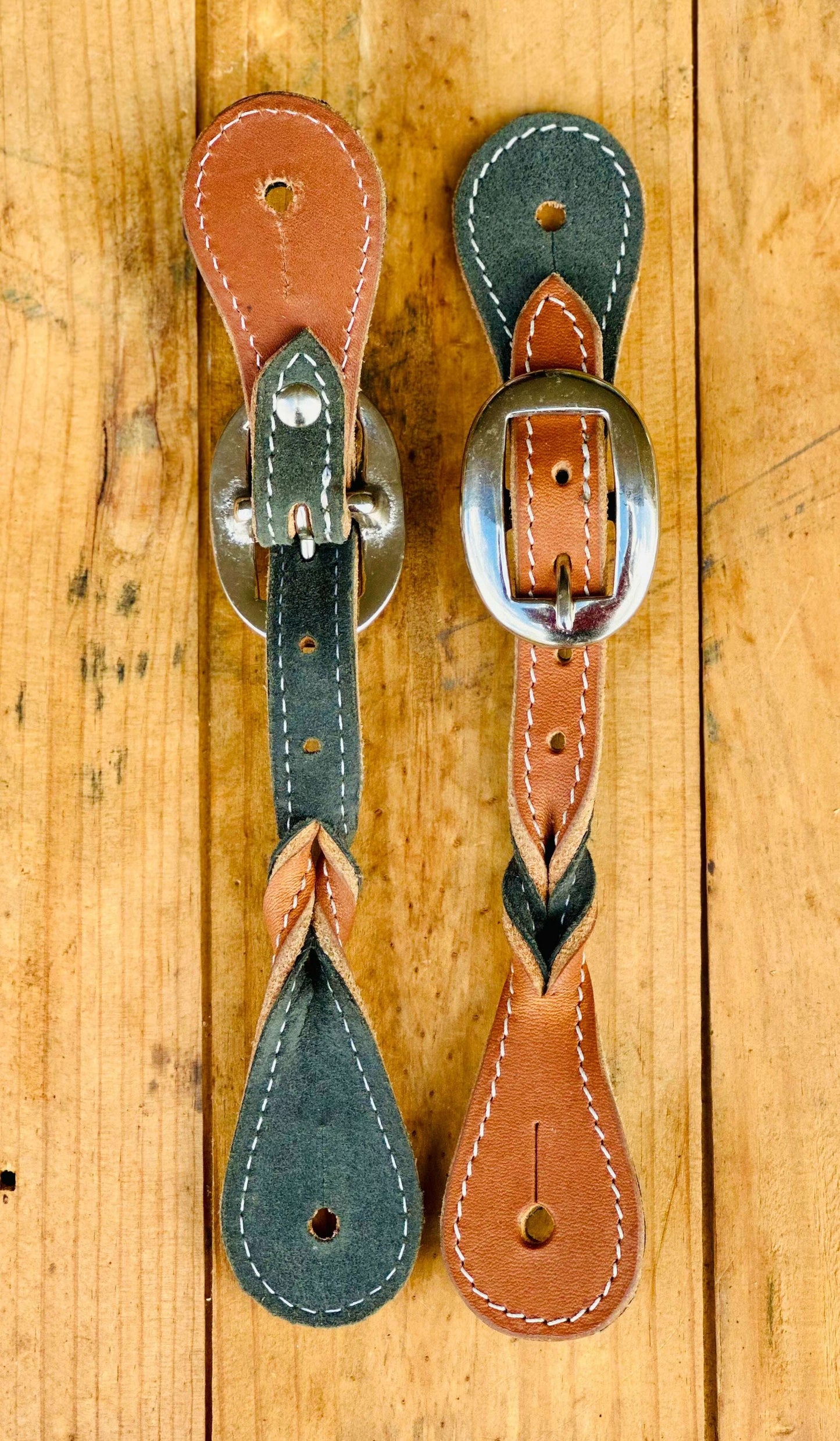 Dustybutts Harness Leather Twisted Spur Straps // Brown & Grey