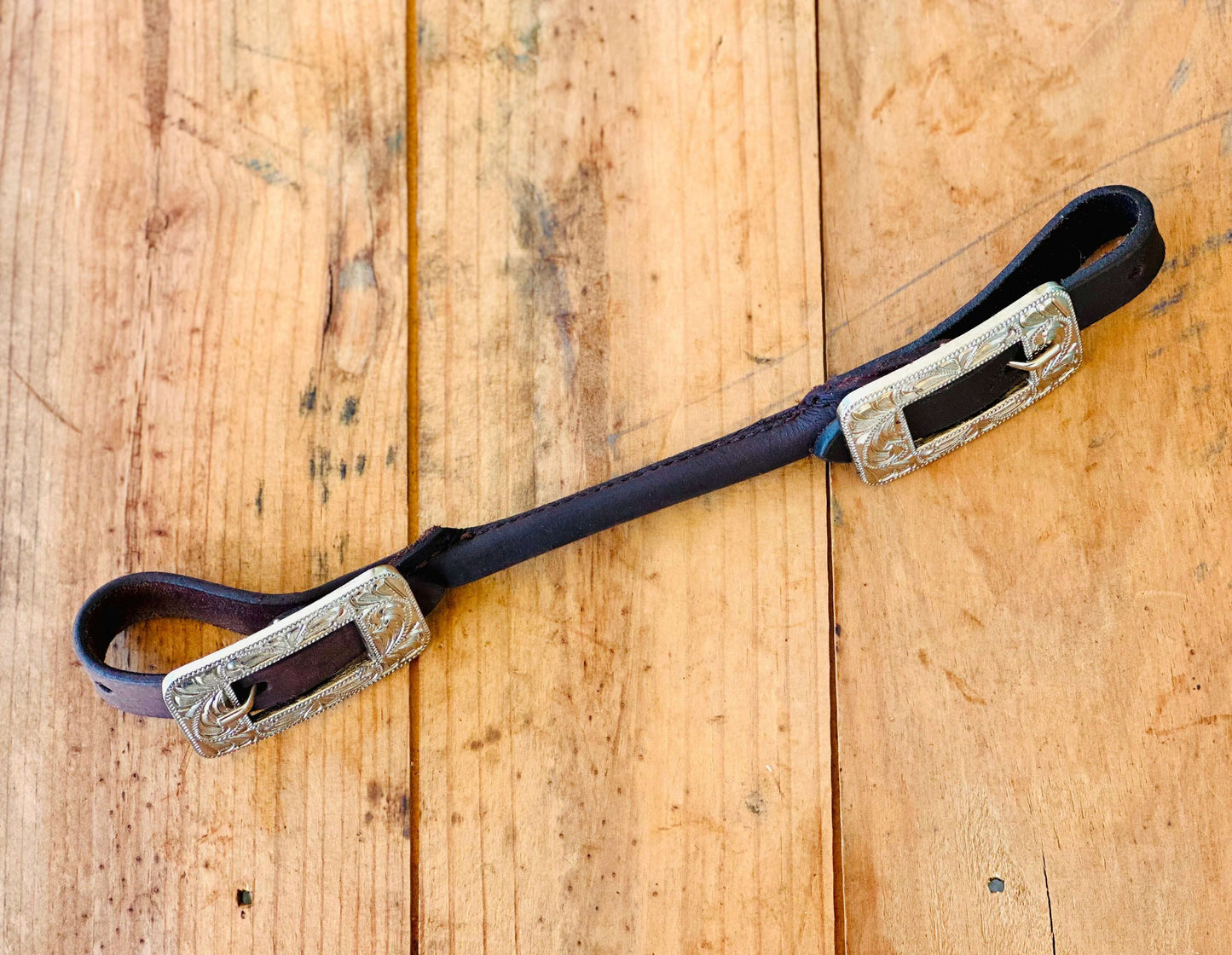 Dustybutts Rolled Leather Curb Strap With Fancy Engraved Buckle
