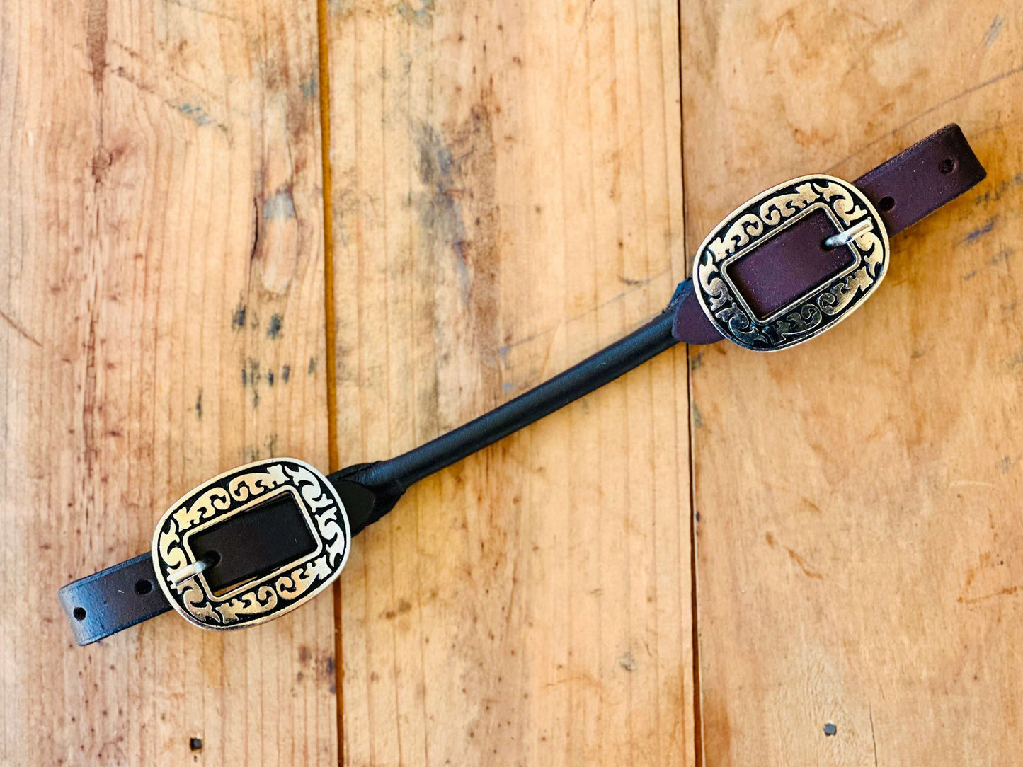 Dustybutts Rolled Leather Curb Strap With Floral Engraved Buckle