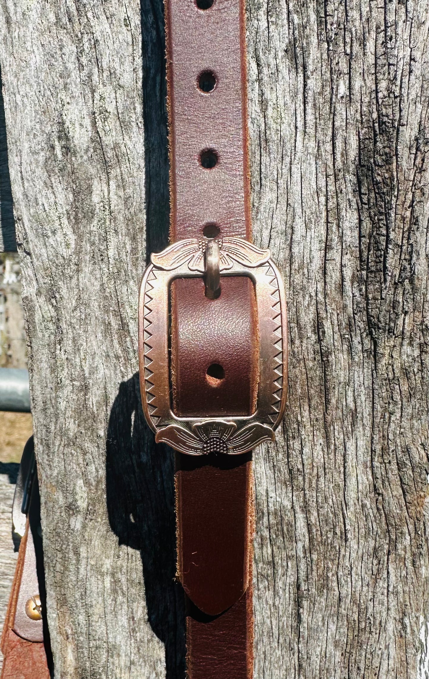 One Eared Leather Bridle - Chestnut